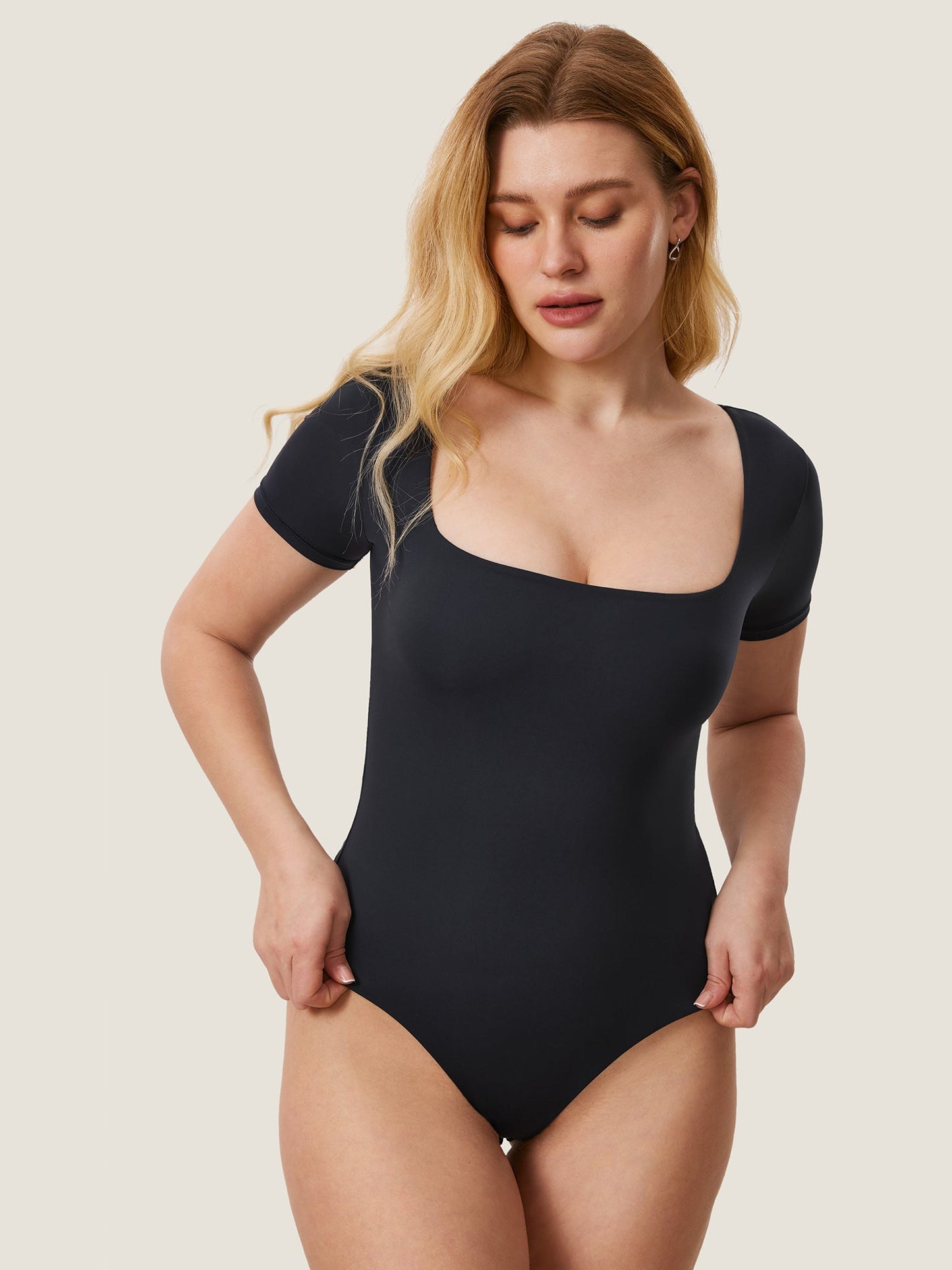Body à encolure carrée et manches courtes
