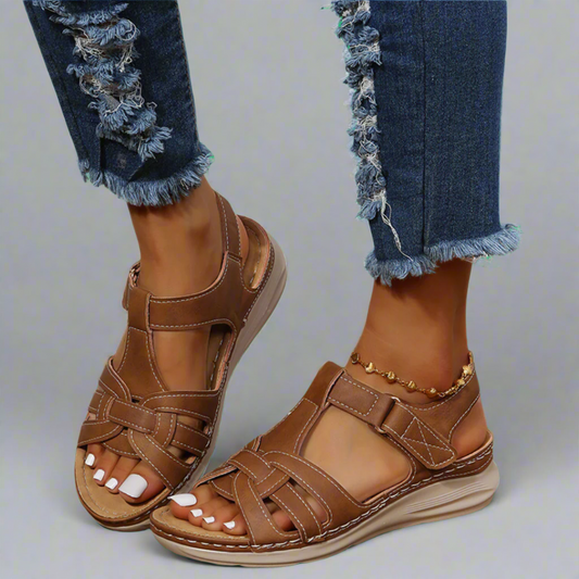 Queniva | Sandales confortables orthopédiques faites à la main en cuir vintage