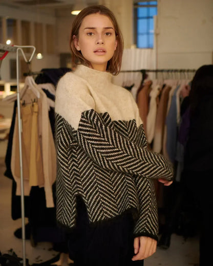 Louisa | Rullekrave Sweater